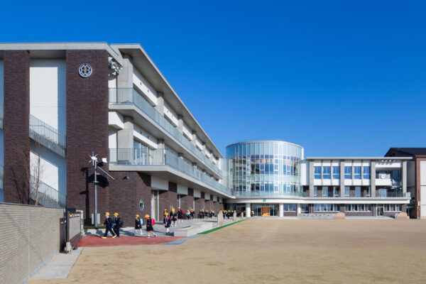 魚津市立よつば小学校 サムネイル